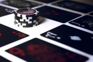 Cómo definir una estrategia de póker ganadora