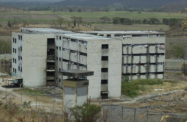 Director y Subdirector de cárcel de Tocorón serán imputados por corrupción