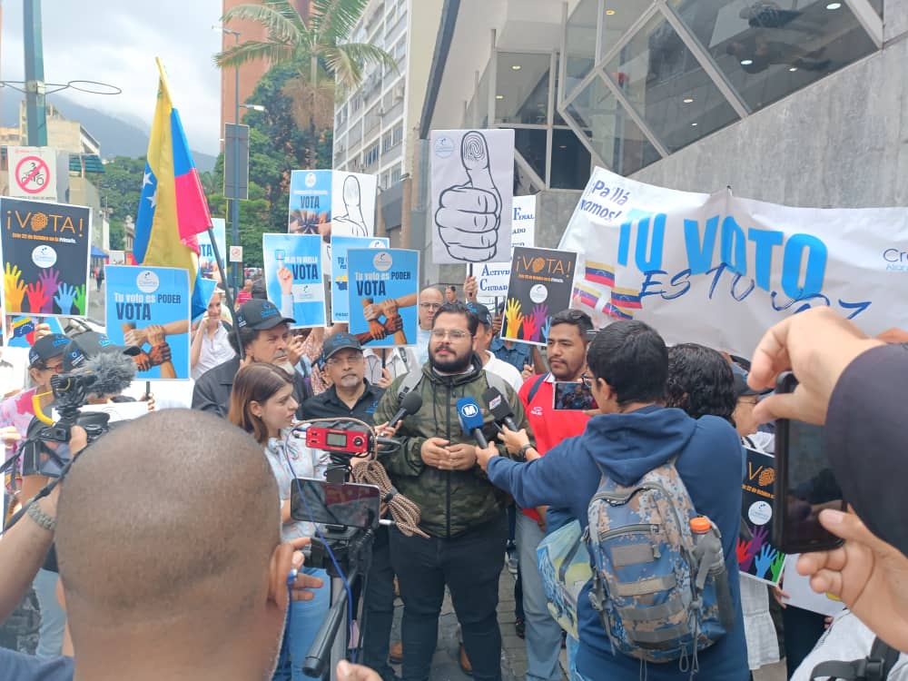 Creemos Alianza Ciudadana realiza caminata en apoyo al voto