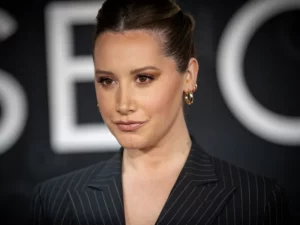 Ashley Tisdale es acusada de causar un accidente automovilístico en Hollywood