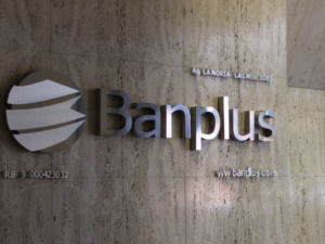 Banplus, entidad financiera liquidadora en primera operación de financiamiento de Bolpriaven - FOTO