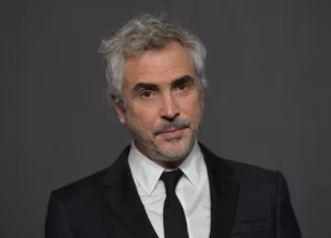 Alfonso Cuarón podría dirigir la nueva película de los Avengers ????????️