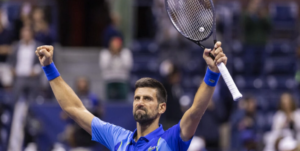 Djokovic remonta dos sets para avanzar a octavos del US Open