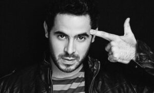 El actor Guillermo García dejó hecho polvo a Javier Hala Madrid por homofóbico