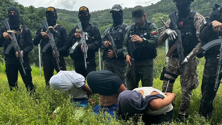 Reportan recaptura de 87 fugitivos de Tocorón