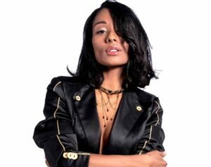 "Infuencias" es el nuevo show de Alicia Banquez