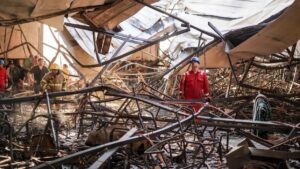 Al menos un centenar de muertos y más de 150 heridos por un incendio en una boda en Irak