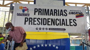 «Capriles está diciendo vota por un habilitado»
