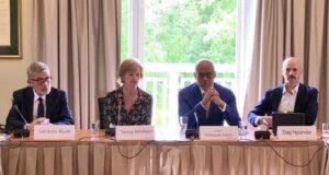 El Gobierno de Venezuela y la oposición retomarán el diálogo en Barbados