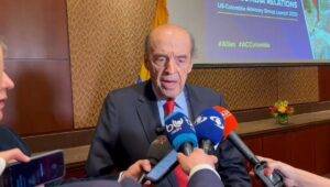 Gobierno y oposición de Venezuela acuerdan elecciones libres anticipadas en Barbados