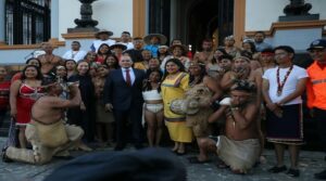 Venezuela conmemora este 12 de octubre el Día de la Resistencia Indígena y Descolonización de América