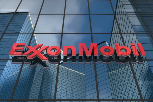 ExxonMobil comprará la empresa de crudo de esquisto Pioneer