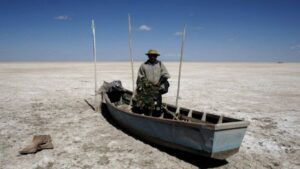 El lago Poopó segundo más grande de Bolivia se convirtió en un gigantesco desierto debido a la intensa sequía