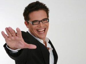 El periodista Nelson Bustamante confesó que la vida le dio una lección cuando quedó en la ruina