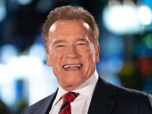 Arnold Schwarzenegger pide candidatos más jóvenes para las presidenciales de EEUU de 2024