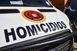 Detenido hombre que roció de gasolina y prendió fuego a su mujer en Caracas