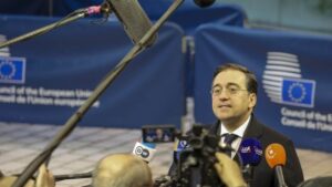 España propone que la UE levante las sanciones a Venezuela