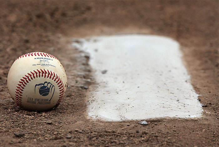 Leones del Caracas derrota a Cardenales de Lara y sacan ventaja en la punta