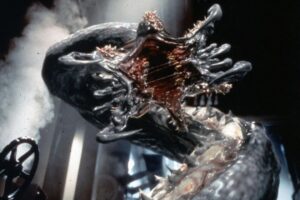 Es una genial película de terror y ciencia ficción que fracasó injustamente en cines. Filmin recupera una monster movie que llevaba muchos años desaparecida en streaming