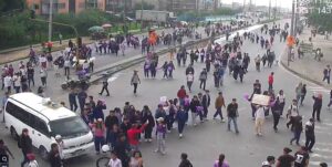 Abuso sexual contra una joven de 15 años que iba camino a su colegio generó indignación y caos en Bogotá