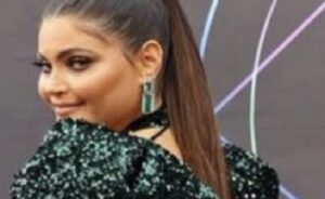 ¡Como el vino! El deslumbrante look de Chiquinquirá Delgado que dejó boquiabierto a más de uno