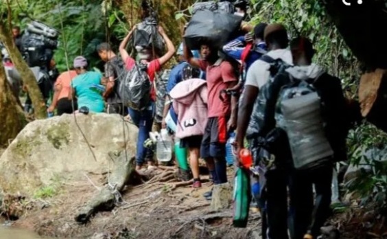 Colombia aboga por solución regional a tensión migratoria en el Darién