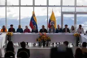 Gobierno colombiano y el ELN se volverán a reunir en México a partir del 30 de noviembre