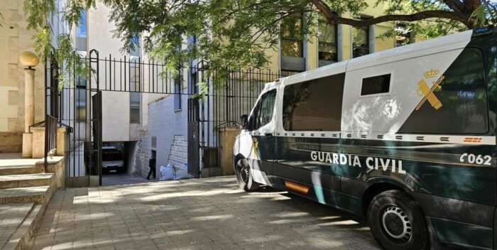 Cinco menores detenidos por la violación grupal de una niña
