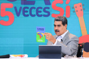 Maduro llama a participar en el simulacro y denuncia a la Exxon Mobil de financiar campaña divisionista