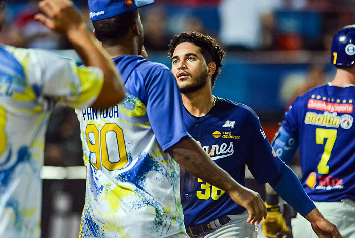Magallanes gana al Lara y Caracas pierde racha ganadora ante Margarita