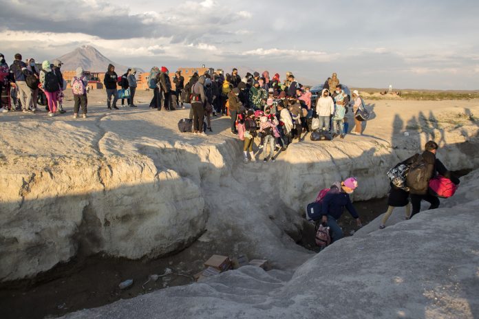 Expulsión de migrantes irregulares en Chile
