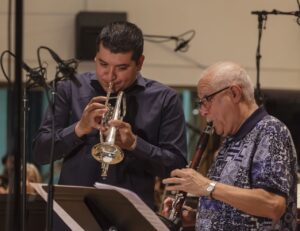 El disco solista de Pacho Flores, "Estirpe", obtiene el Grammy Latino a la Mejor Composición Clásica Contemporánea