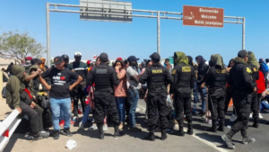El gobierno de Perú podría expulsar de su territorio a unos 5 mil venezolanos este viernes