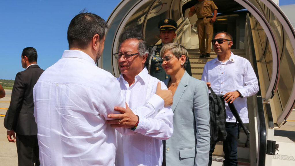 Presidente Petro arribó a Venezuela para participar en la Feria Internacional del Libro Filven 2023