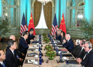 China reacciona a que Biden volvió a tachar de "dictador" a Xi Jinping