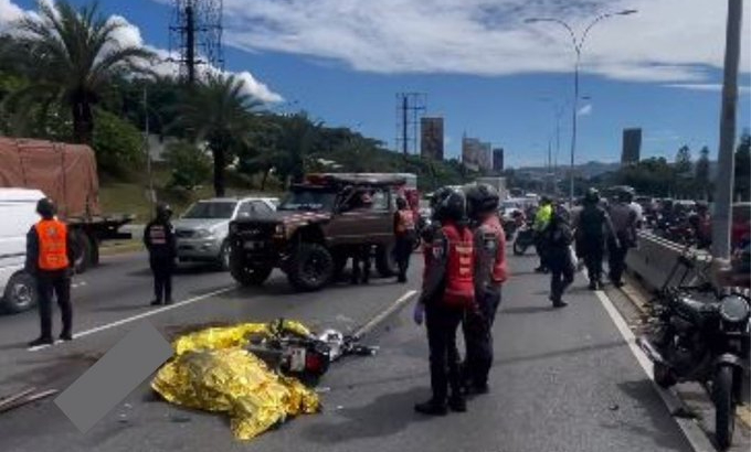 Grave accidente en la autopista Gran Cacique Guaicaipuro