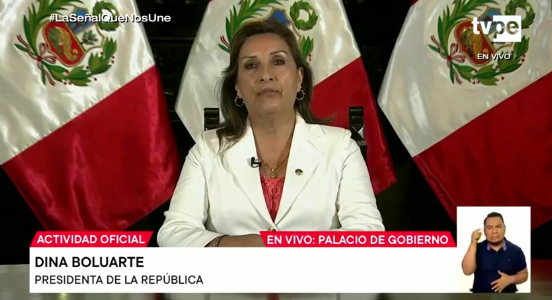 Cientos de venezolanos están abandonando Perú por la frontera con Ecuador