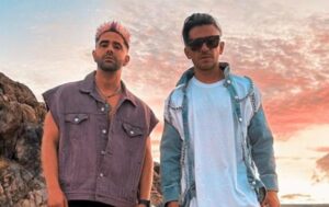 Yakozuki (Oscarcito) y Andy Paradise viajan románticamente en el tiempo
