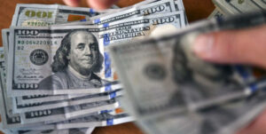 Así abrió el dólar este viernes 8 de diciembre
