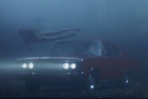 20 años del estreno de una de las películas más personales de Tim Burton. Una coqueta fantasía sobre el poder de las historias que puedes ver en streaming