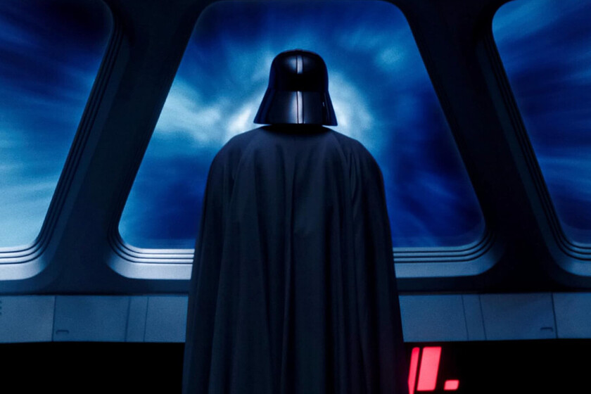 El Corte Inglés tiene la oferta más galáctica de 'Star Wars' con la espada láser de Darth Vader para coleccionistas