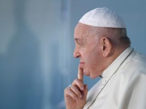 El papa Francisco critica el gasto de fondos públicos en armamento en su mensaje de Navidad