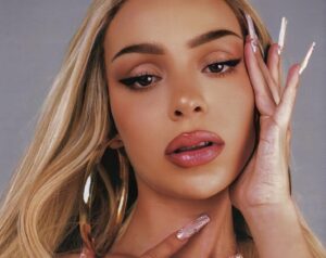 Bad Gyal rechaza a Rauw Alejandro por respeto a Rosalía 🚫🕺🏽