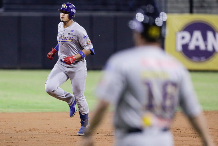 Los Navegantes del Magallanes llevan 3 en fila y están en la pelea
