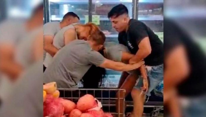 "Soltame la carne", pleitos en la Argentina por los precios de la comida