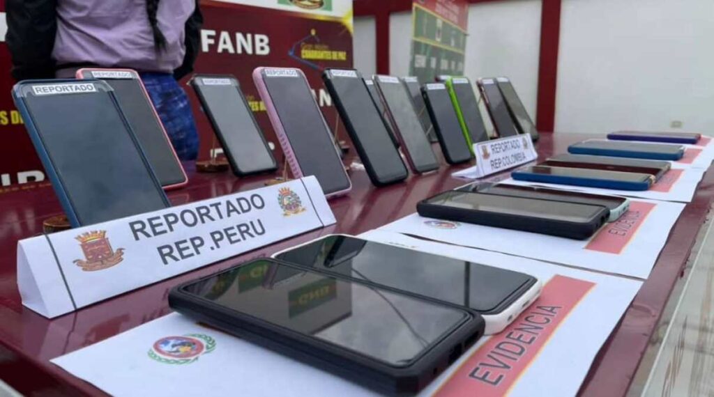 Los teléfonos celulares que son robados en Colombia y Perú los venden en Táchira