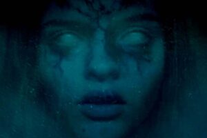 Hugo Silva da la réplica española a Robert Eggers en 'Faro'. Un inusual estreno de terror marítimo en Menorca