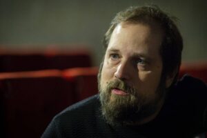 RTVE elimina de su web 'Magical Girl' tras las acusaciones contra Carlos Vermut mientras Filmin anuncia que las películas del director seguirán disponibles en su catálogo