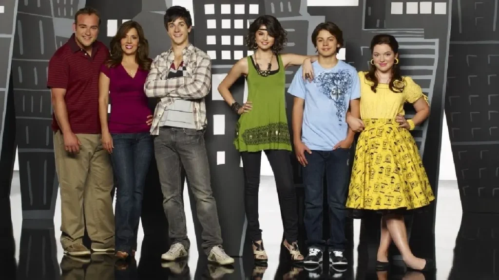 Fanáticos reaccionan al no ver a Jake T. Austin en la reunión de "Los Hechiceros de Waverly Place"
