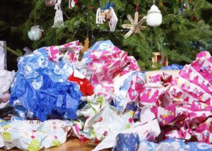 Juan Francisco de Jesús Clerico Avendaño - Papel de regalo; Se puede reciclar tras culminar la Navidad - FOTO